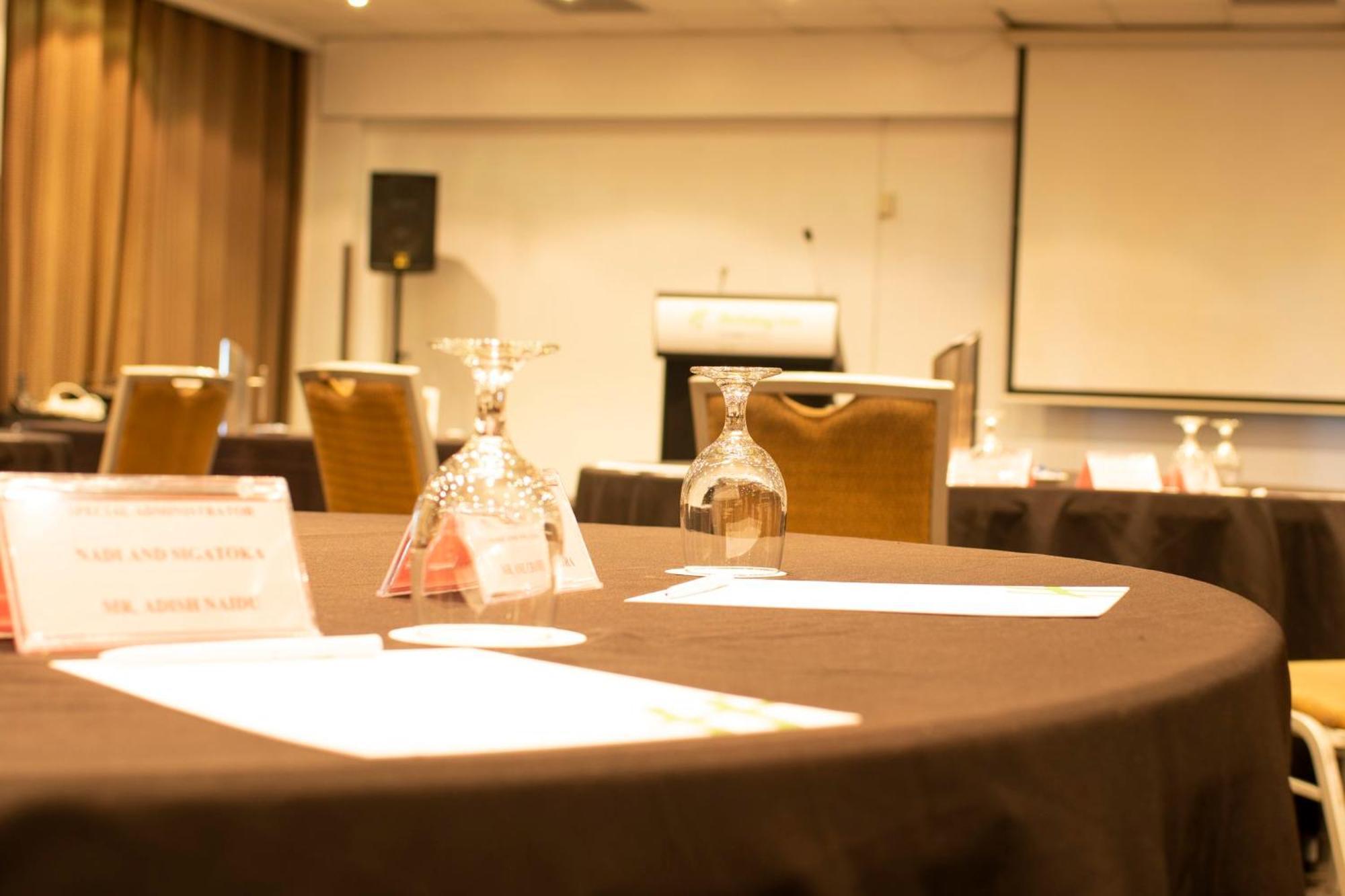 Hotel By Ihg Suva